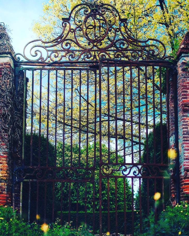 Au Vieux Chateau Villotran Exterior foto